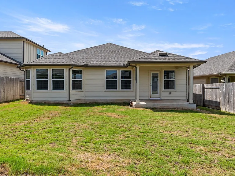 613 Wild Spur Ln — Photo 14