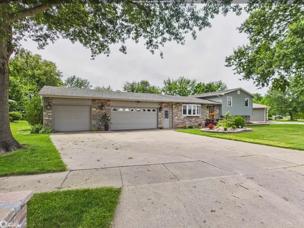 6 Eleanor Dr, Ottumwa, IA 52501