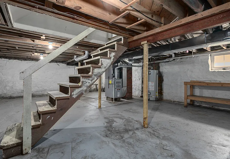 6527 W 80th St — Photo 22