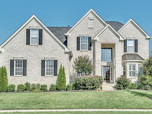 3rd image of 2005 Bocage Cres Lot 234
