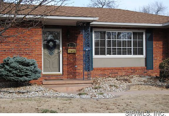 3rd image of 3230 Princeton Dr