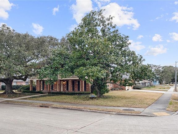 2nd image of 6262 Pratt Dr
