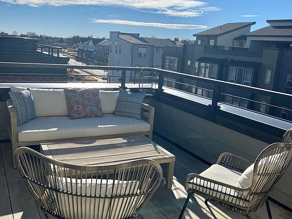 Rooftop patio other side gets afternoon/later day sun.