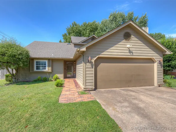 10028 S Norwood Ave, Tulsa, OK 74137