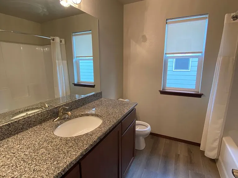 430 S Kansas Loop — Photo 15