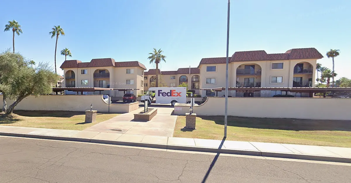 Building Photo - 3033 E Devonshire Ave #2027