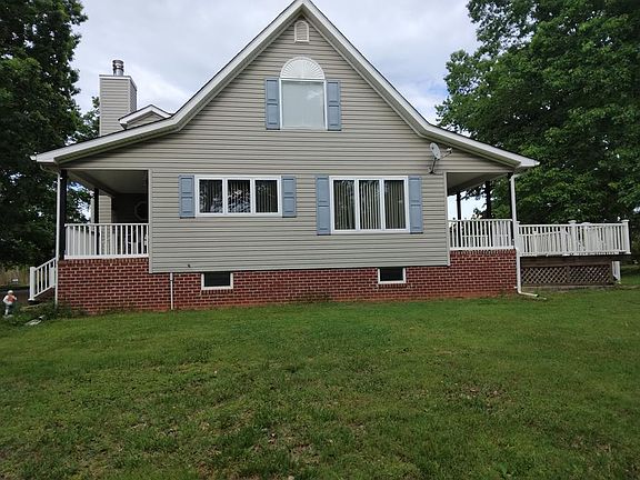 3rd image of 270 Rocky Knoll Ln