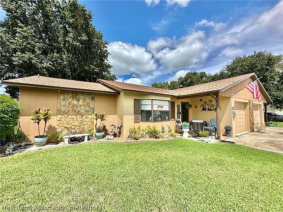 2nd image of 3702 Thunderbird Hill Cir