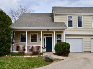 2997 S Holborn Cir, Madison, WI 53718
