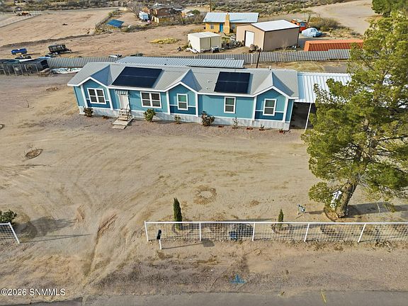 2nd image of 401 Dona Ana School Rd