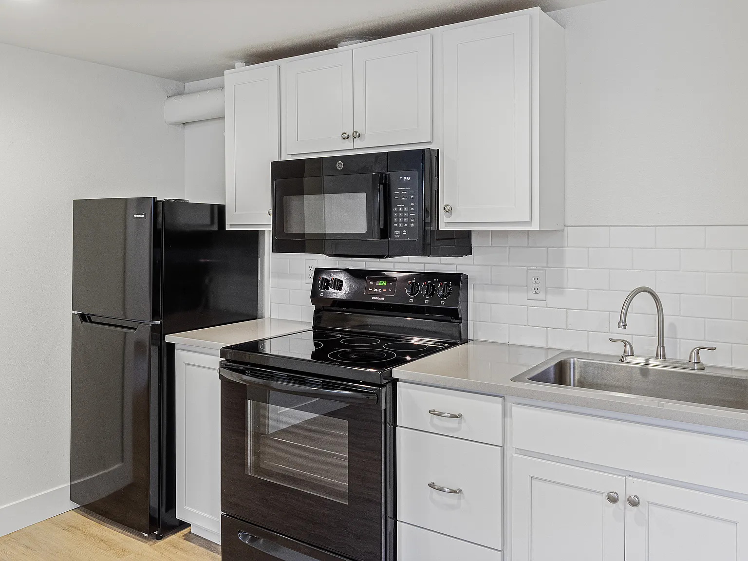 530/532 12th Ave E // Central Park // Seattle - 532B — Photo 4