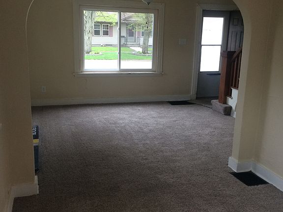 5th image of 1421 5th St