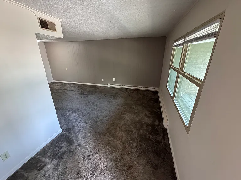 206 E Center St #16 — Photo 5