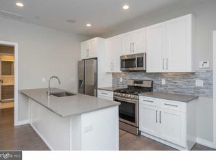 1128 S 13th St #1, Philadelphia, PA 19147