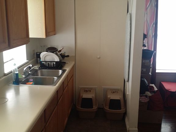 4th image of 1307 W Morse Ave #3B