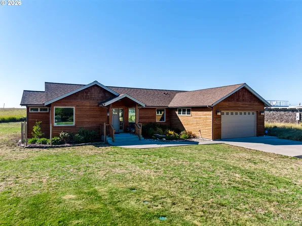89570 Ocean Dr, Warrenton, OR 97146