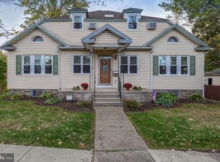 500 W Magnolia Ave, Clifton Heights, PA 19018