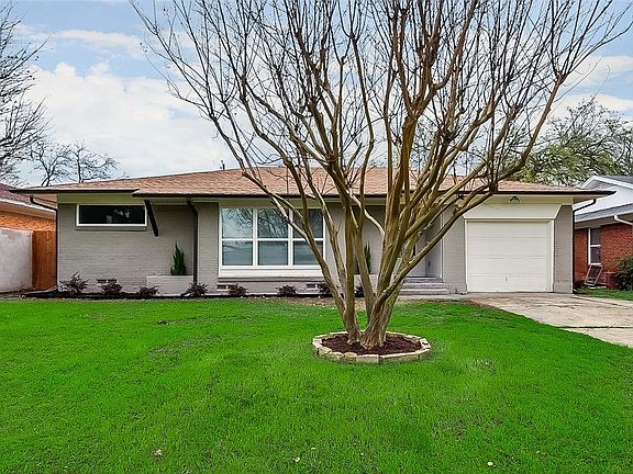 2nd image of 2918 Bay Oaks Dr