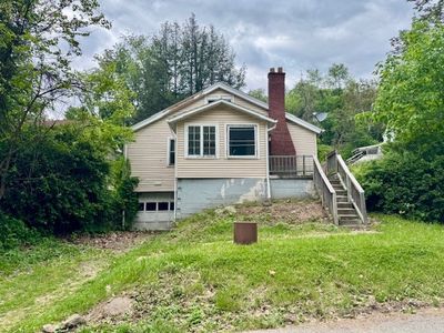 15 Allen Way, White Oak, PA, 15131
