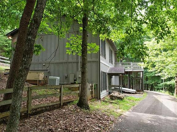 3rd image of 434 Sunset Ct