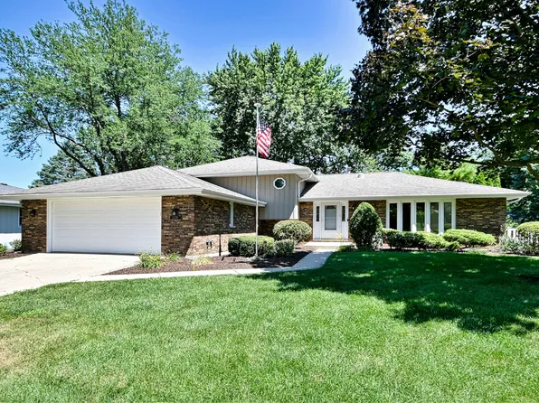 15231 S Meadow Ln, Plainfield, IL 60544