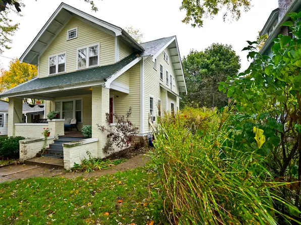 1245 Garrison Ave, Rockford, IL 61103