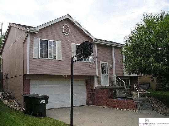 1st image of 5418 S 191st Ave