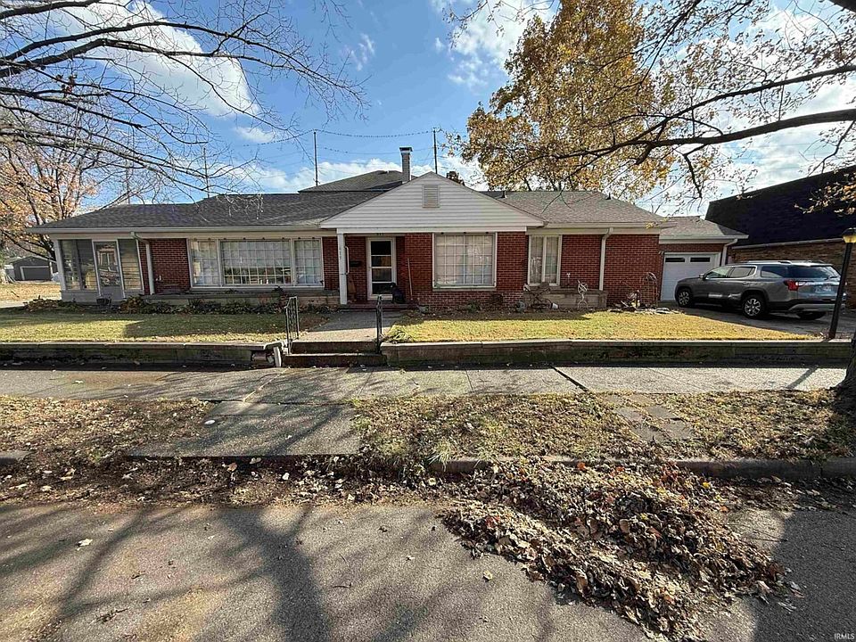 1st image of 615 N 5th St