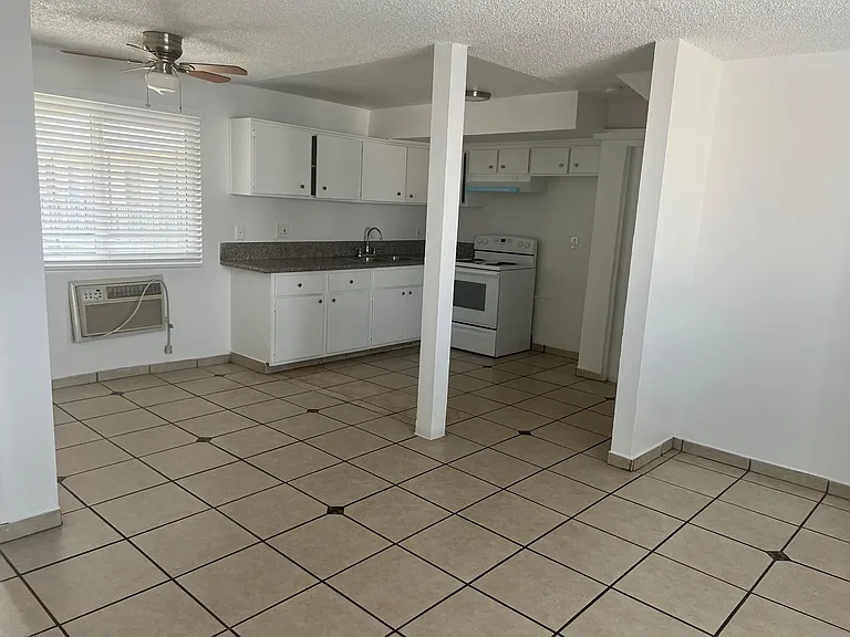 15825 Saticoy St #17 — Photo 1