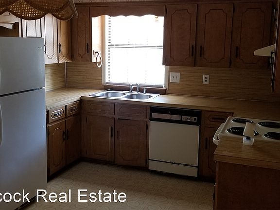 4th image of 11D Pinewood Ct