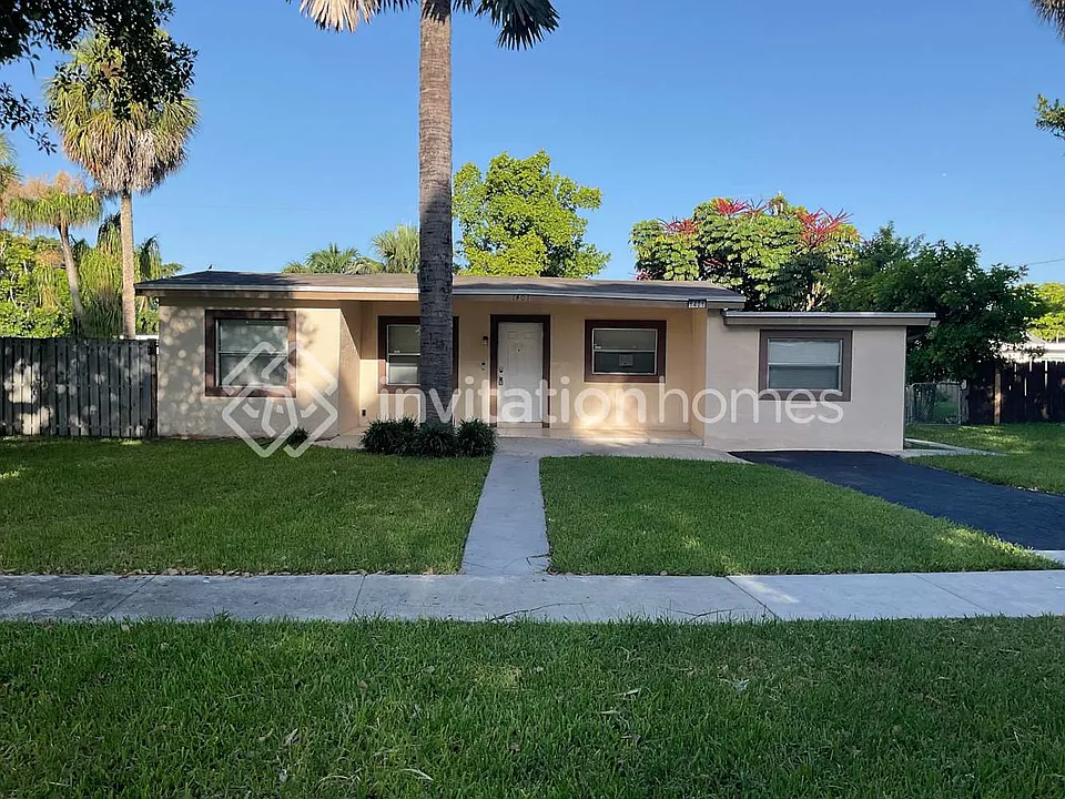 1401 NW 58th Ave