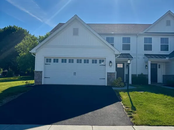 13 Shillington Ln #8, Carlisle, PA 17013