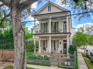 1438 Henry Clay Ave, New Orleans, LA 70118