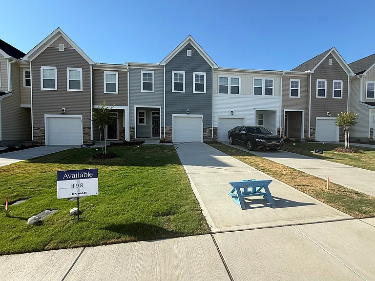 Lily Patch Ln — Photo 2