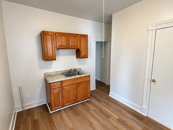 17-19 Olive Ave