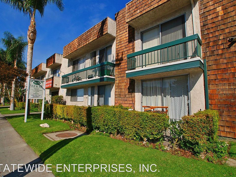 1st image of 20431 Saticoy St APT 307