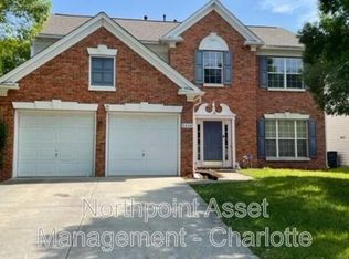 2010 Arbor Crest Ct, Charlotte, NC 28262