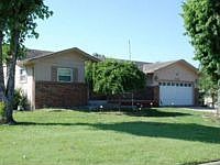 1st image of 1 E Belmont Ct