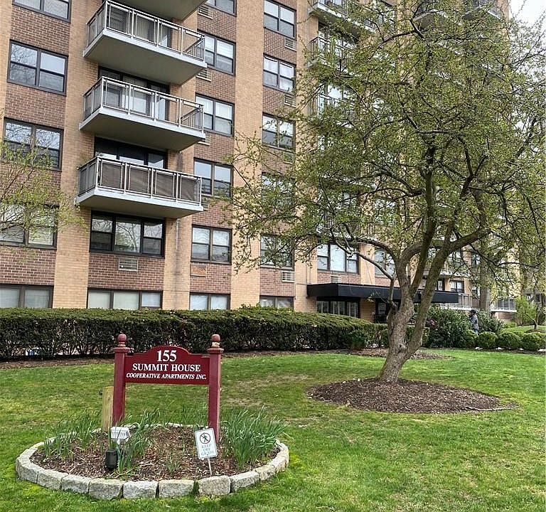 1st image of 155 Ferris Avenue #8F