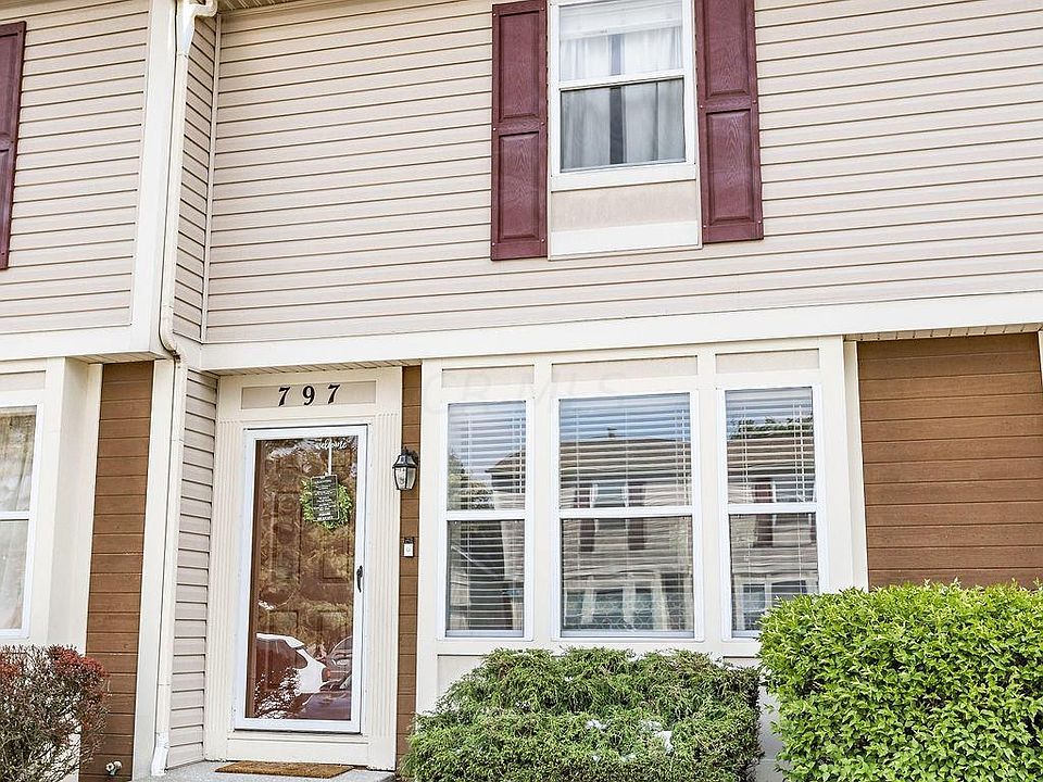 1st image of 797 Cap Ln #22-B