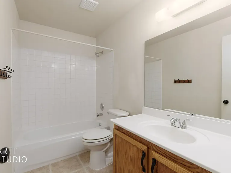 463 Mesa Blvd #201 — Photo 10