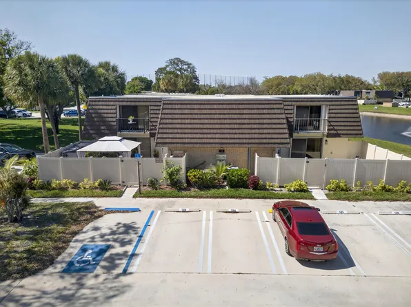 7811 78th Way, West Palm Beach, FL 33407