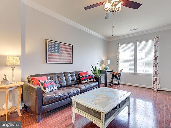 3rd image of 42435 Rockrose Sq