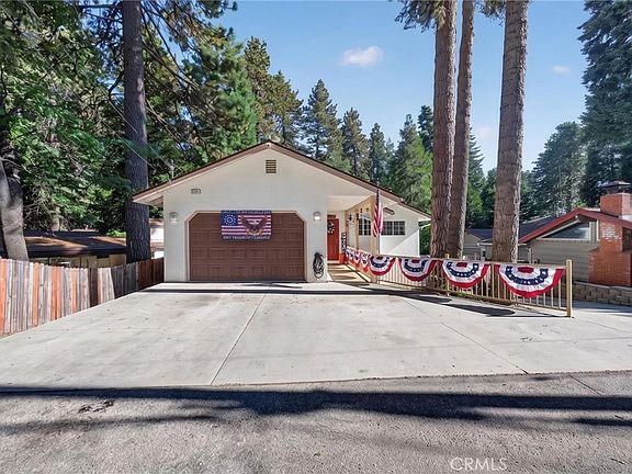 2nd image of 31351 Firwood Dr