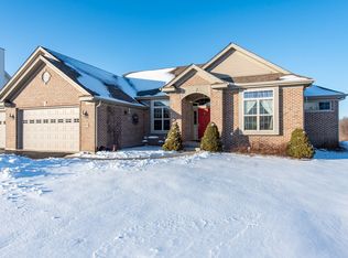 317 Rachael Ct, Winthrop Harbor, IL 60096