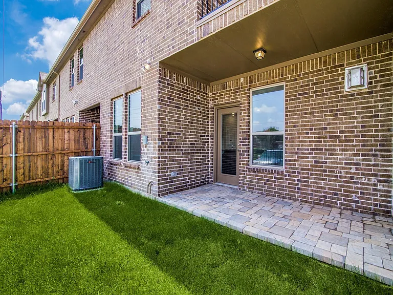 4849 Pasadena Dr — Photo 21