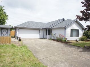 1991 SW Tamarack St, McMinnville, OR