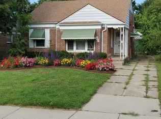 18697 Glastonbury Rd, Detroit, MI 48219