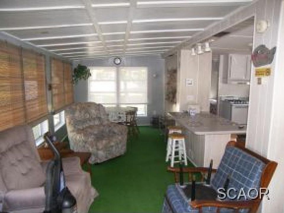 2nd image of 104 N Carolina Ave