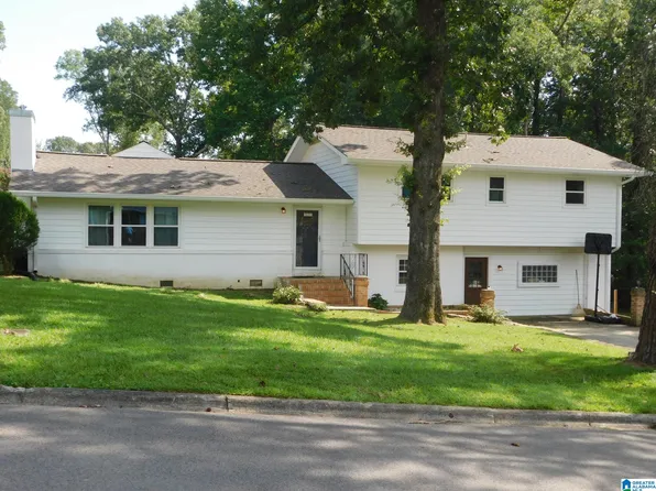 1400 Linwood Dr SW, Cullman, AL 35055